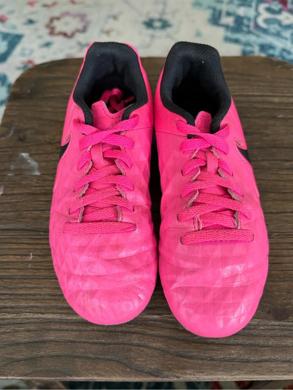 Nike Tiempo Legend 8 Club MG Pink Soccer Cleats Kids 12Ct